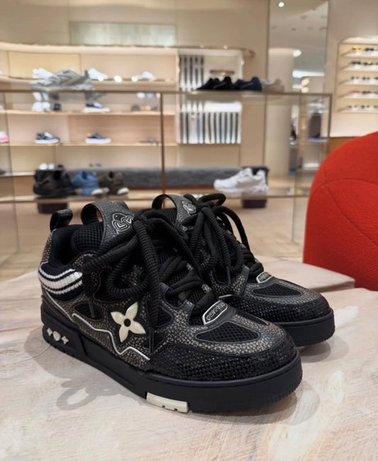LOUIS VUITTON LV SKATE SNEAKER BLACK & WHITE